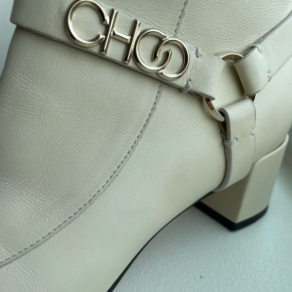 Jimmy Choo Ankle Boots (size 8/8.5) w/ logo detail in cream/bone/white - Picture 6 of 9